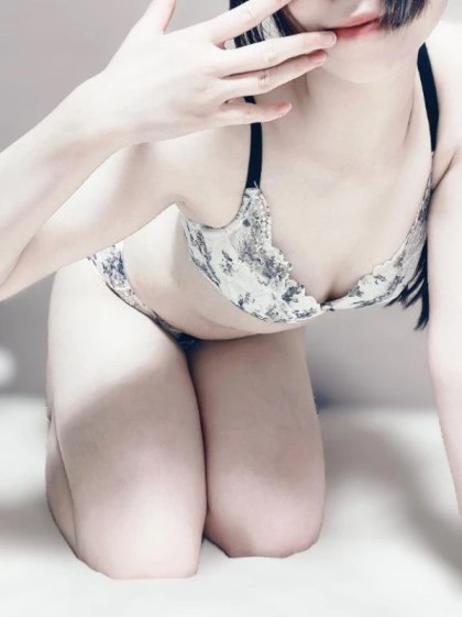 しおり-SHIORI-